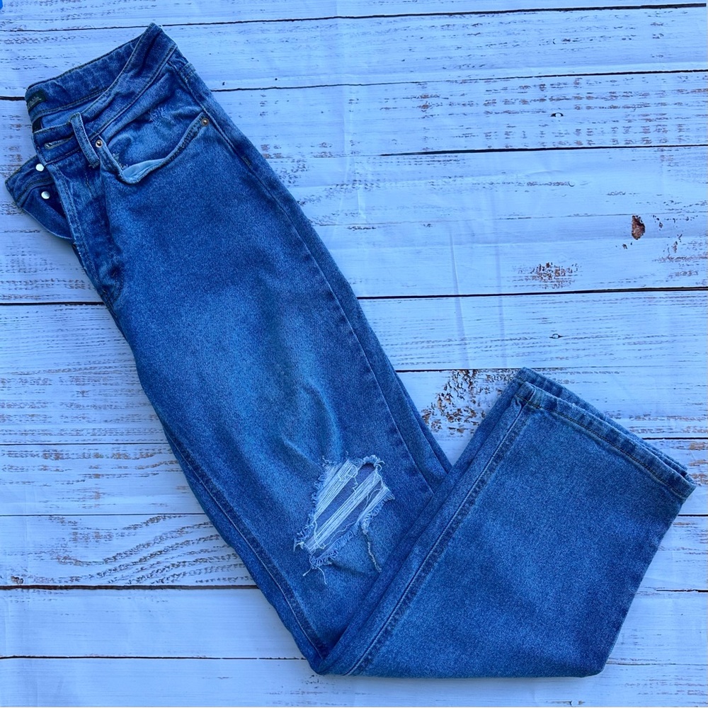Wild Fabe Super Hi-Rise Straight Jeans - Picture 5 of 5